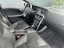 Volvo V40 1.5 T3 Polar+ Sport | Trekhaak | Harman/Kardon | All-seasons | R-Design | Keyless entry | Stoelverwarming |