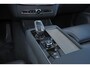 Volvo XC90 T8 Recharge AWD Plus Bright - Panorama/schuifdak - Luchtvering - IntelliSafe Assist & Surround - 360º Camera - Harman Kardon audio - Adaptieve LED koplampen - Verwarmde voorstoelen, stuur & achterbank - Parkeersensoren voor & achter - Elektr. bedienb. voorstoelen met geheugen - Draadloze tel. lader - Extra getint glas - 21' LMV