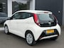 Toyota Aygo 1.0 VVT-i x-play Airco | Parkeercamera | NL auto | Apple/Android carplay