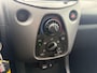 Toyota Aygo 1.0 VVT-i x-play Airco | Parkeercamera | NL auto | Apple/Android carplay