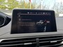 Peugeot 3008 1.2 Turbo GT Line // LEDER // ELEK. STOEL+GEHEUGEN // DODEHOEK // 360 CAMERA // CRUISE // NAVI+CARPLAY // KEYLESS //