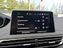 Peugeot 3008 1.2 Turbo GT Line // LEDER // ELEK. STOEL+GEHEUGEN // DODEHOEK // 360 CAMERA // CRUISE // NAVI+CARPLAY // KEYLESS //