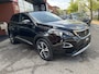 Peugeot 3008 1.2 Turbo GT Line // LEDER // ELEK. STOEL+GEHEUGEN // DODEHOEK // 360 CAMERA // CRUISE // NAVI+CARPLAY // KEYLESS //
