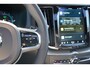 Volvo XC60 2.0 T6 Plug-in hybrid AWD Plus Dark Long Range | Harman Kardon | Elektrische verstelbare voorstoelen incl. geheugen | Adaptieve cruise control incl. BLIS | Stuurwielverwarming | Stoelverwarming voor & achter | Panoramisch schuif/kanteldak |