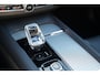 Volvo XC60 2.0 T6 Plug-in hybrid AWD Plus Dark Long Range | Harman Kardon | Elektrische verstelbare voorstoelen incl. geheugen | Adaptieve cruise control incl. BLIS | Stuurwielverwarming | Stoelverwarming voor & achter | Panoramisch schuif/kanteldak |
