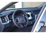 Volvo XC60 2.0 T6 Plug-in hybrid AWD Plus Dark Long Range | Harman Kardon | Elektrische verstelbare voorstoelen incl. geheugen | Adaptieve cruise control incl. BLIS | Stuurwielverwarming | Stoelverwarming voor & achter | Panoramisch schuif/kanteldak |