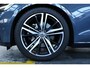 Volvo S60 B3 R-Design | Panoramadak | Stoelverwarming | Adaptive Cruise Control | Parkeerverwarming | BLIS | Parkeersensoren voor + achter | Parkeersensoren voor + achter | Parkeercamera | 19'' Lichtmetalen velgen |