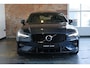 Volvo S60 B3 R-Design | Panoramadak | Stoelverwarming | Adaptive Cruise Control | Parkeerverwarming | BLIS | Parkeersensoren voor + achter | Parkeersensoren voor + achter | Parkeercamera | 19'' Lichtmetalen velgen |