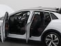 Volkswagen ID.4 First 77 kWh | CAMERA | ADAPTIVE | WARMTEPOMP | STOEL- EN STUURVERW. | TREKHAAK
