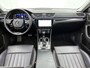 Skoda Superb Combi 1.4 TSI iV Sportline Business | WORDT VERWACHT | SOH 97,6% | LAURIN & KLEMENT | PANORAMADAK | ACHTERUITRIJCAMERA | MEMORY | TREKHAAK | LEDEREN STOELEN | STOELVENTILATIE | STOELVERWARMING | STUURVERWARMING | CANTON AUDIO |
