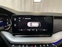 Skoda Octavia Combi 1.0 e-TSI DSG Business Edition Sfeerverlichting Parkeersensoren App-Connect Navigatie