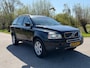 Volvo XC90 2.4 D5 Limited Edition Automaat / 7 Persoons / Leder / Navi / Xenon / Trekhaak / Stoelverwarming / Clima / PDC / Cruise