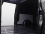 Volkswagen Transporter 2.0 TDI L2H1 30 Style 170PK AUT8 Dubbele schuifdeur, Adaptieve Cruise Controle, Trekhaak, Achteruitrijcamera, Stoelverwarming, Side Assist, Keyless, 17" LM Velgen