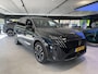 Peugeot 5008 SUV Allure 145 pk Automaat | Demo | Tot 8 jaar garantie! | 7-sits | Camera's rondom | Navigatie | Stuurverwarming | Apple Carplay/Android auto
