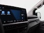 Volkswagen Transporter 2.0 TDI L2H1 30 Style 170PK AUT8 Dubbele Zijschuifdeur, Adaptieve Cruise Controle, Trekhaak, Achteruitrijcamera, Stoelverwarming, Side Assist, Keyless, 17" LM Velgen