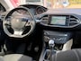 Peugeot 308 SW 1.2 PureTech Allure |D-RiemVV|2e Eigenaar|Keyless|Trekhaak|Camera|Pano|Navi|Climate|Cruise|PDC|Apk tot 10-11-2026|
