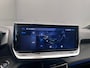 Peugeot 208 Hybrid 100 e-DCS6 GT Camera | Leder/Stof | Stoelverwarming | LED | Digitaal Dashboard | Carplay | 17" Lichtmetaal | Climate | Achteruitrijcamera | Apple Carplay/Android Auto|telefoonintegratie premium | Cruise control