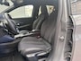 Peugeot 208 Hybrid 100 e-DCS6 GT Camera | Leder/Stof | Stoelverwarming | LED | Digitaal Dashboard | Carplay | 17" Lichtmetaal | Climate | Achteruitrijcamera | Apple Carplay/Android Auto|telefoonintegratie premium | Cruise control