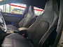 Volkswagen Golf 1.5 eTSI R-Line Business+