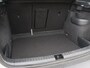 Skoda Karoq 1.5 TSI Business Edition Plus | Stoelverwarming | Trekhaak | Camera | Carplay | Navigatie | Keyless | Full LED | Verwarmde voorruit | Parkeerhulp | Climate control | DAB | Cruise control