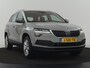 Skoda Karoq 1.5 TSI Business Edition Plus | Stoelverwarming | Trekhaak | Camera | Carplay | Navigatie | Keyless | Full LED | Verwarmde voorruit | Parkeerhulp | Climate control | DAB | Cruise control