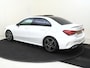 Mercedes-Benz A-klasse 180 Business Solution AMG Panoramadak / Nightpakket / Parkeercamera / Stoelverwarming /