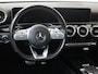 Mercedes-Benz A-klasse 180 Business Solution AMG Panoramadak / Nightpakket / Parkeercamera / Stoelverwarming /