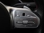 Mercedes-Benz A-klasse 180 Business Solution AMG Panoramadak / Nightpakket / Parkeercamera / Stoelverwarming /