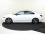 Mercedes-Benz A-klasse 180 Business Solution AMG Panoramadak / Nightpakket / Parkeercamera / Stoelverwarming /