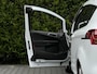 Ford B-Max 1.0 EcoBoost Titanium, NL AUTO, NAP LOGISCH, NAVIGATIE, CRUISE CONTROL, CLIMATE CONTROL, CAMERA, PDC, LED, TREKHAAK, LICHTMETAAL 16"