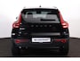 Volvo EX40 Extended Range Plus 82 kWh - IntelliSafe Assist & Surround - 360º Camera - Verwarmde voorstoelen, stuur & achterbank - Parkeersensoren voor & achter - Elektr. bedienb. bestuurdersstoel met geheugen - Draadloze tel. lader - Warmtepomp - Extra getint glas - Elektr. inklapbare trekhaak - 19' LMV