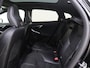 Volvo V40 T4 R-Design | Panoramadak | Achteruitrijcamera | 19" Polestar |