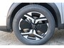 Peugeot 2008 1.2 Hybrid 145 Allure | Navi | Camera | Ad. Cruise control | LED | PDC V+A | DAB | Keyless |