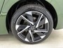 Peugeot 308 1.6 HYbrid Allure Pack Business 180pk Automaat | SOH 90.1% | 1ste Eigenaar | Navigatie | Adaptieve Cruise Control | Stoel-/Stuurverwarming | Camera | Climate Control | 17"LMV | LED | Keyless Entry/Start | Dodehoekdetectie | Apple Carplay/Android Auto |