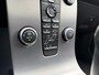 Volvo V50 2.0 Edition II | 12 mnd BOVAG garantie | Trekhaak | Leder | High Performance Audio | Metallic lak | Bluetooth | Parkeersensoren | Cruise control | Climate control |