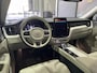 Volvo XC60 T8 Plug-in hybrid Ultra Dark | FACELIFT | Luchtvering | Bowers&Wilkins | Massage+Ventilatie | Gelamineerd Glas | Head-Up
