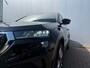 Skoda Karoq 1.5 TSI ACT Sportline Business | Trekhaak | Elektrische achterklep | Stoel-/stuurverwarming | Draadloze telefoonlader