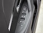 Peugeot 2008 1.2 Hybrid Allure 145pk Automaat | Navigatie | Adaptieve Cruise Control | Camera Voor + Achter | Climate Control | 17"LMV | Dodehoekdetectie | Keyless Entry/Start | LED | Apple Carplay/Android Auto |