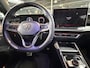 Volkswagen Tiguan 1.5 eHybrid R-Line Edition Black-Line 20 inch wielen Head up display Adp. Cruise Control Ergo Active Stoelen Viturele Cockpit stuurverwarming stoel koeling