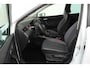 SEAT Arona 1.0 TSI Style Business Intense (ACHTERUITRIJCAMERA, CRUISE ADAPTIEF, CARPLAY, PARKEERSENSOREN)