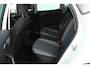SEAT Arona 1.0 TSI Style Business Intense (ACHTERUITRIJCAMERA, CRUISE ADAPTIEF, CARPLAY, PARKEERSENSOREN)