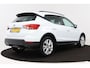SEAT Arona 1.0 TSI Style Business Intense (ACHTERUITRIJCAMERA, CRUISE ADAPTIEF, CARPLAY, PARKEERSENSOREN)
