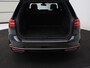 Volkswagen Passat 1.4 TSI R Line | Panoramadak | Adaptive cruise | 360 Camera | Stoelverwarming | Leder/Alcantara | Trekhaak | Virtual Cockpit | Carplay | Navigatie | LED Plus | DAB | Parkeerhulp | Climate control