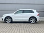 Volkswagen Tiguan 1.5 TSI 150pk DSG R-Line Business+ | Trekhaak | Navigatie | Adaptive Cruise