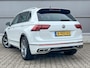 Volkswagen Tiguan 1.5 TSI 150pk DSG R-Line Business+ | Trekhaak | Navigatie | Adaptive Cruise