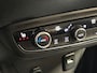 Opel Crossland 1.2 Turbo Elegance Automaat (APPLE CARPLAY, LEDER, CLIMATE, STUUR/STOELVERWARMING, SPORTSTOELEN, GETINT GLAS, LED KOPLAMPEN, NIEUWSTAAT)