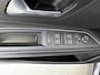 Peugeot 3008 1.6 HYbrid4 GT 300pk Automaat | Schuif-Kanteldak | Navigatie | Adaptieve Cruise Control | Camera Voor + Achter | Climate Control | 18"LMV | Full-LED | Dodehoekdetectie | Apple Carplay/Android Auto |