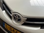Toyota Auris 1.8 Hybrid Sport Automaat (NAVIGATIE, CAMERA, STOELVERWARMING, SPORTSTOELEN, LM VELGEN, KEYLESS, CRUISE, NIEUWSTAAT)
