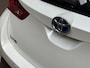 Toyota Auris 1.8 Hybrid Sport Automaat (NAVIGATIE, CAMERA, STOELVERWARMING, SPORTSTOELEN, LM VELGEN, KEYLESS, CRUISE, NIEUWSTAAT)