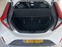 Toyota Aygo X 1.0 VVT-i MT first Achteruitrijcamera - Airco - Apple carplay - Bluetooth - Cruise control - Led verlichting - Licht metalen velgen 17 inch - Radio - Mistlampen - Stuur multifunctioneel - Stuur leder - Elektrische ramen voor - Regensensor - Start/stop systeem